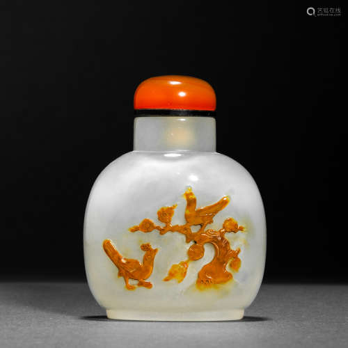 Qing Dynasty Agate Relief Flower and Bird Snuff Bottle