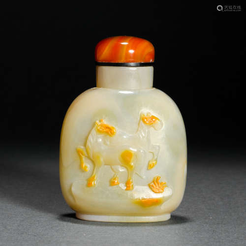 Qing Dynasty Agate Relief Horse Snuff Bottle