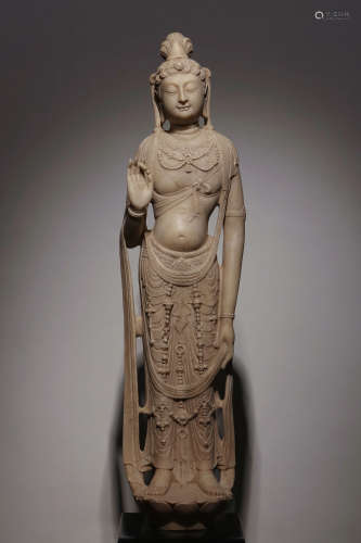 Tang Han Baiyu Bodhisattva Statue