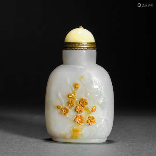Qing Dynasty Agate Relief Flower and Bird Snuff Bottle