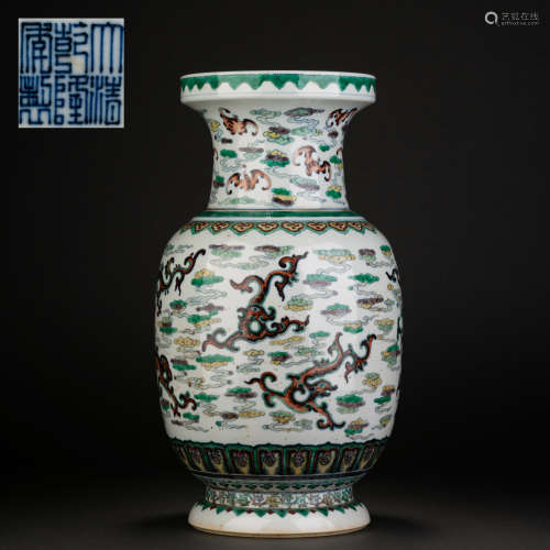 Qing Dynasty Qianlong Dou Cai Xiangyun Kui Dragon Pattern Bl...