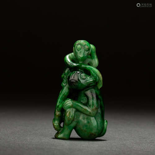 Qing Dynasty Emerald Child and Mother Monkey