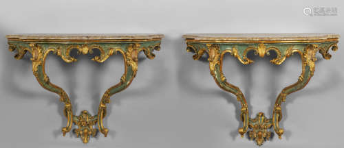 Coppia di consoles Luigi XV in legno intagliato e