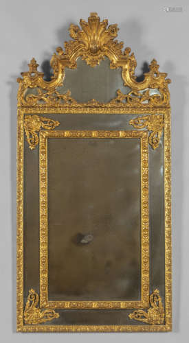 Specchiera in stile Luigi XIV in legno intagliato