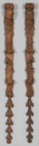 Coppia di lesene in legno intagliato, Lombardia