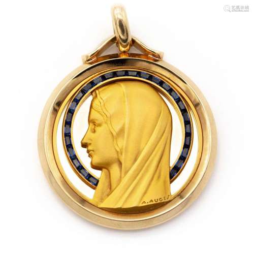A AUGIS Signée. Médaille de la Vierge en or jaune (750) 18K ...