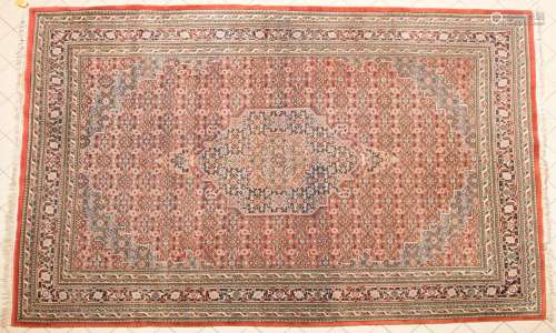 IRAN. Grand tapis Bidjar en laine, à décor d'un polygone cen...