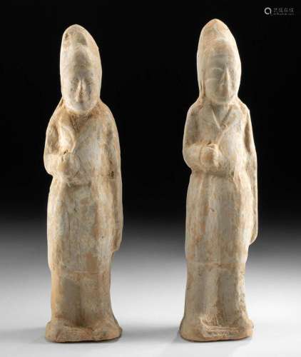 Chinese Han Dynasty Pottery Attendant Figures