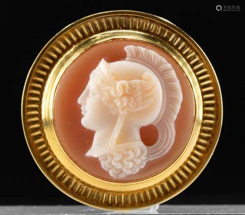 Neoclassical Agate Cameo of Minerva Gold Brooch