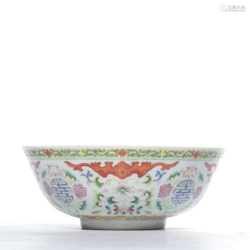 A FAMILLE-ROSE FIVE BATS BOWL.MARK OF JIAQING