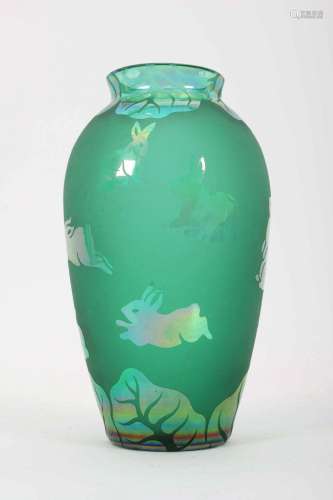 Signed Arthur Court Designs Rabbit Art Glass Vase