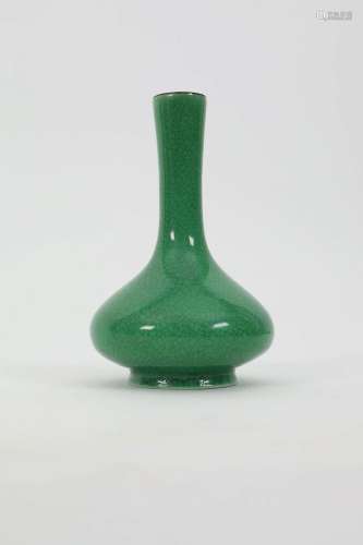 Chinese Monochrome Green Miniature Cabinet Vase