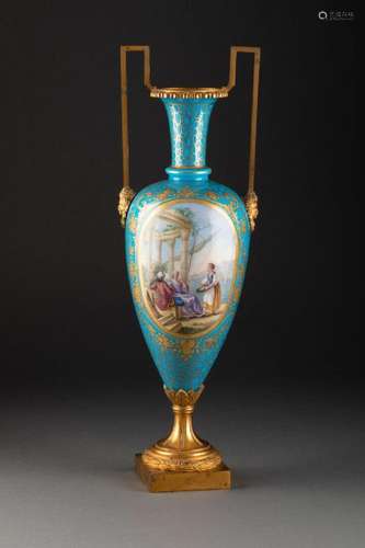 PORCELAINE DE SEVRES