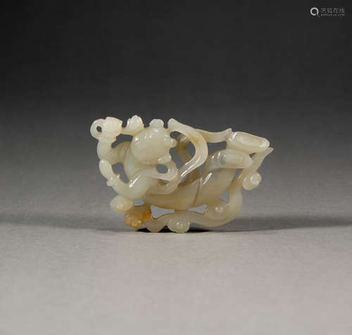 ANCIENT CHINA - HOTAN WHITE JADE FLYING JADE