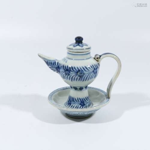 blue and white oil lamp