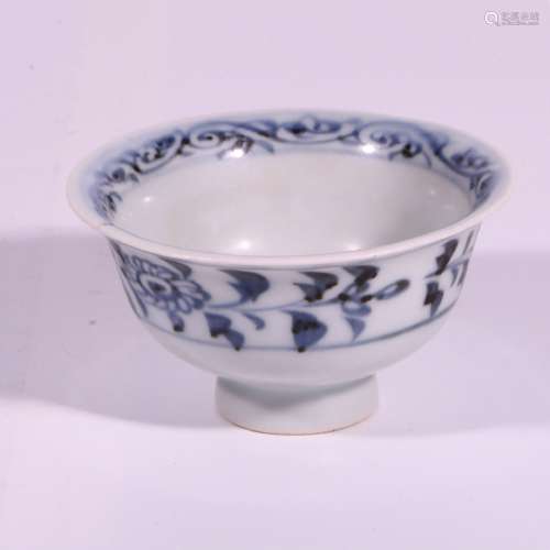 blue and white flower cup