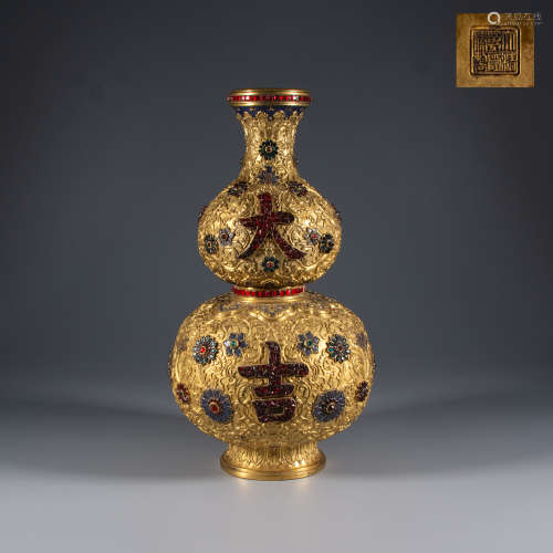 QING DYNASTY - BRONZE GILT BOTTLE WITH JEWELS
