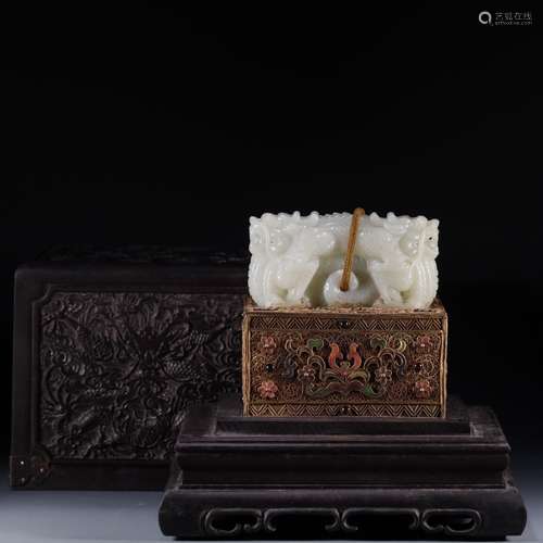 Hetian Jade Silver Gilt Seal