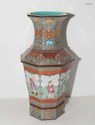 Grosse Vase