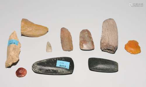 Lot: 10 prähistorische Gegenstände