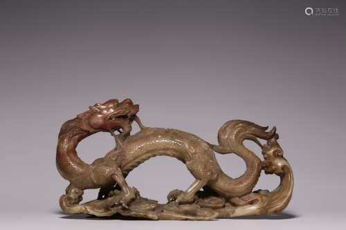 Qing Dynasty, Shoushan stone carved dragon ornaments