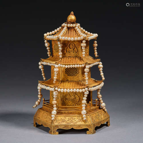 Pure gold pagoda of Qing Dynasty in China