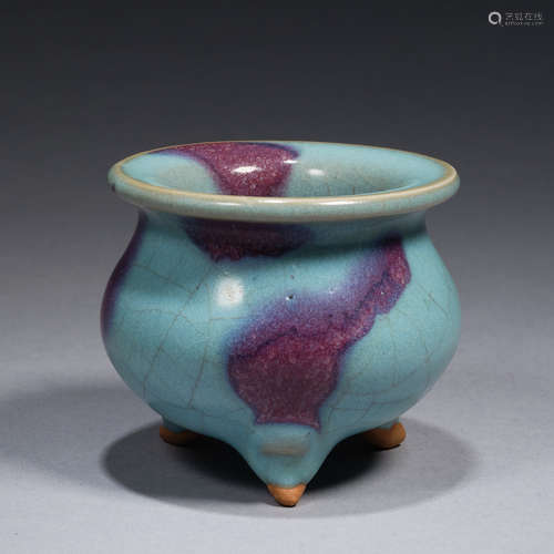 Ancient Chinese porcelain