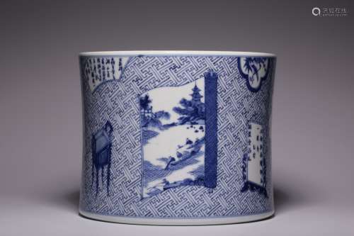 In the Qing Dynasty, the blue and white thousands of words b...