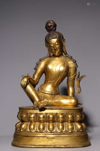 In the Ming Dynasty, bronze gilt statues of Avalokitesvara