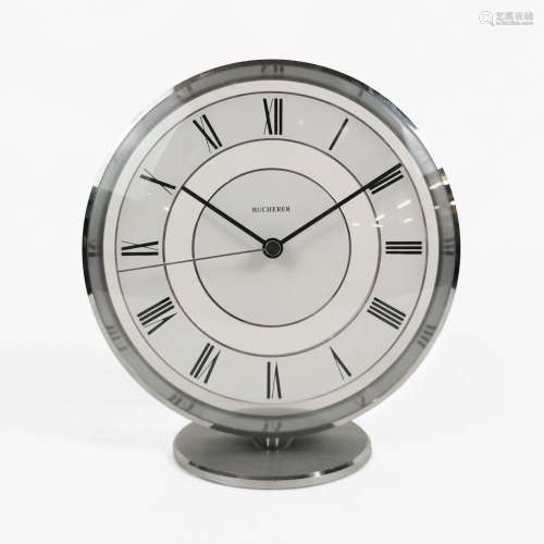 Bucherer, pendulette de bureau<br />
Cadran bl