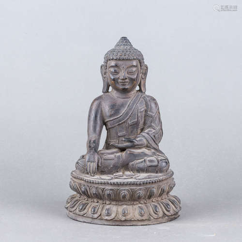 A BRONZE SCULPTURE OF BUDDHA