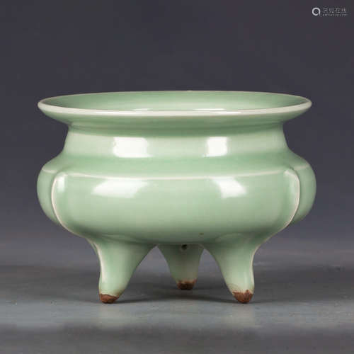 Three-legged Porcelain Incense