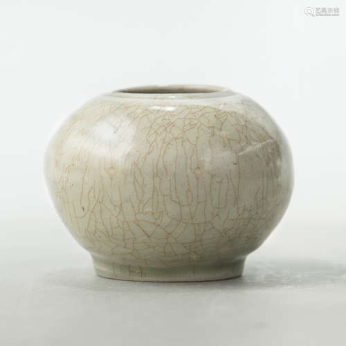 A CHINESE ANTIQUE YUE GLAZE WARE WATER POT