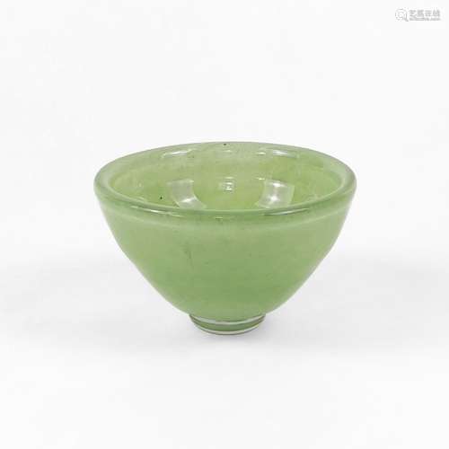 Petite coupelle<br />
Verre vert