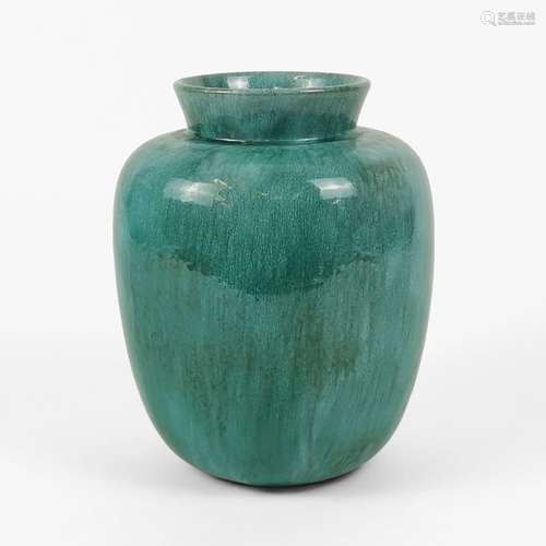 Paul-Ami Bonifas (1893-1967)<br />
Vase