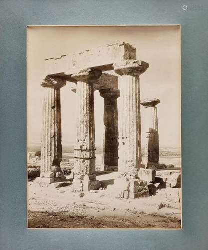 Frédéric Boissonnas (1856-1946)<br />
Temple d'Apollon, Cori...