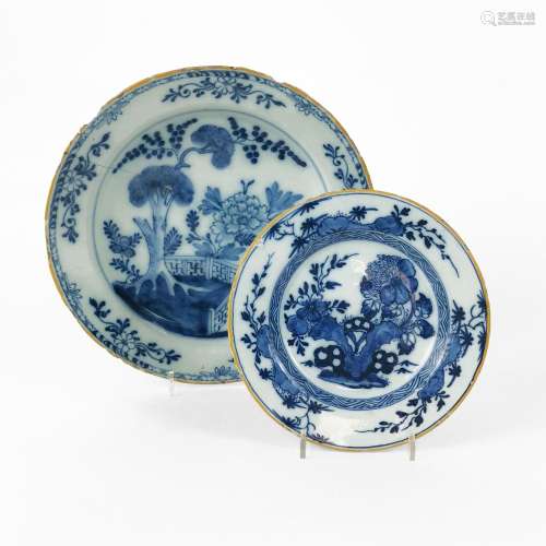 Deux assiettes, Chine début XVIIIe s<br />
Porcelaine émaill...