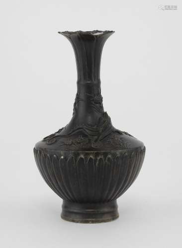 Vase balustre à col évasé, Chine, dynastie Qing (1644-1912)<...