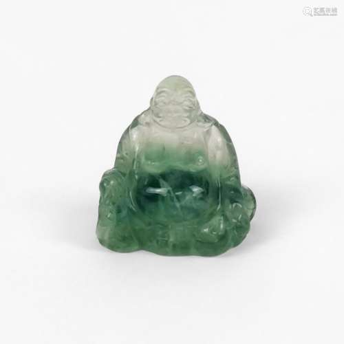 Bouddha assis, Chine, XXe s<br />
Fluorite sculpté, H 5 cm