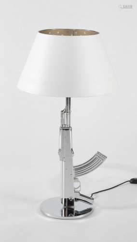 Philippe Starck (1949)<br />
Lampe Tablegun, pied en alumini...