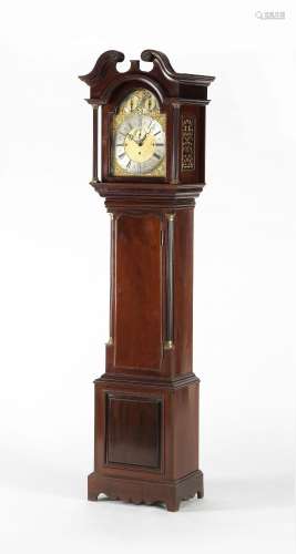 Horloge de parquet, Angleterre, XIXe s<br />
Acajou, H 234 c...