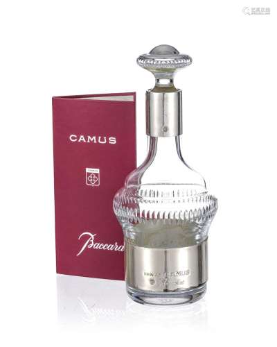 Carafe Cognac Camus en cristal Baccarat et monture argentée,...