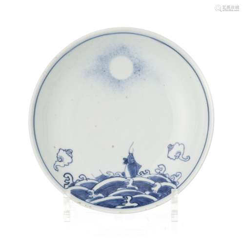 Assiette en porcelaine, Chine, probablement dynastie Ming, d...