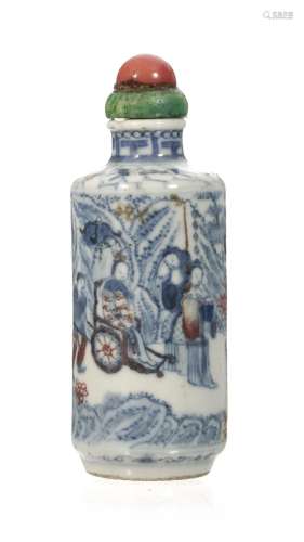 Flacon à priser en porcelaine au décor bleu et rouge, Chine,...