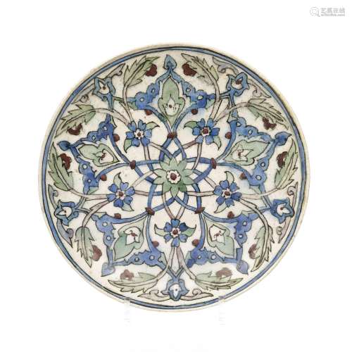Assiette en céramique, Syrie ou Turquie, XVIIe s., décor d'e...