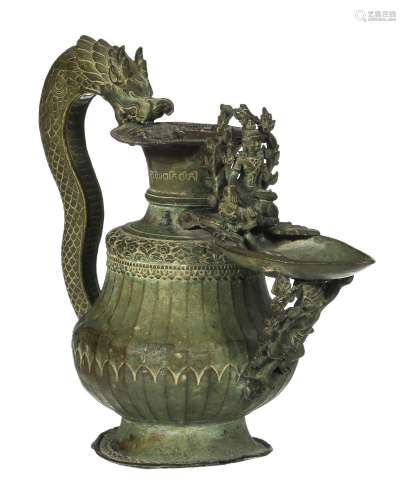 Sukunda (lampe à huile) en bronze, avec anse en forme de dra...