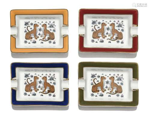 4 mini vide-poches cendriers en porcelaine de Limoges pour H...