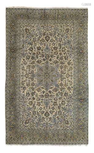 Tapis Kashan, Iran, 2ème moitié du XXe s., à médaillon centr...