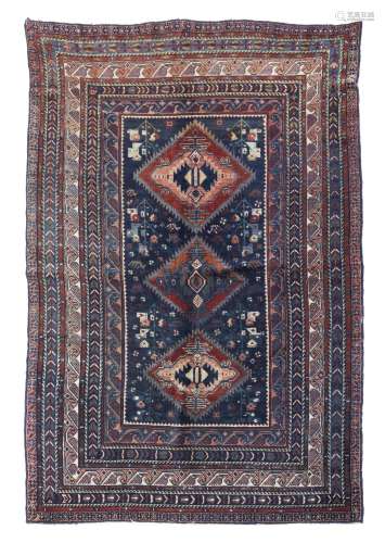 Tapis Shirvan Seichour, Caucase, milieu du XXe s., à trois l...