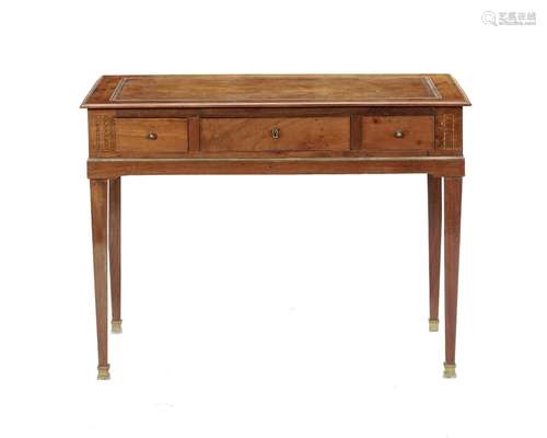 Bureau plat de style Directoire, XIXe s., en bois naturel et...